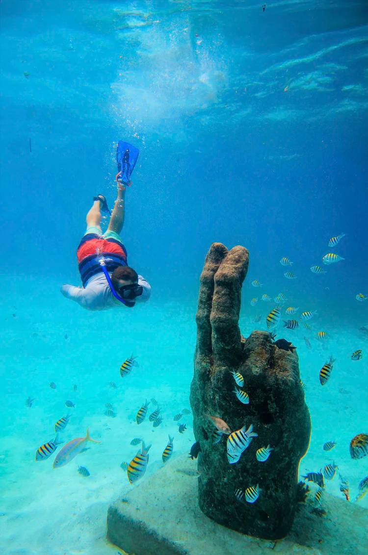 Snorkel en Las Bendiciones, parte del Museo Subacuático de Arte.
