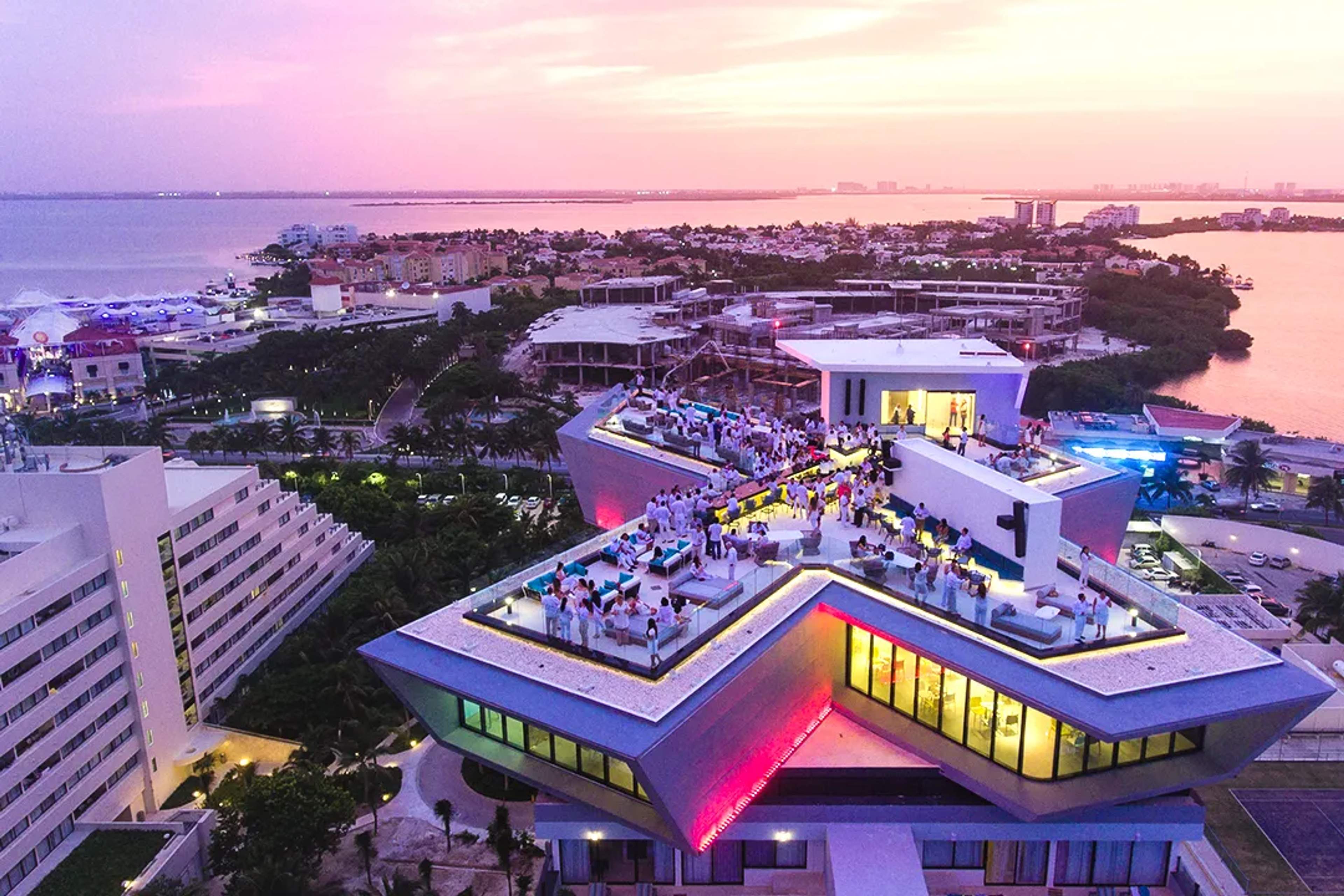 Cancun Nightlife in 2026: Where to Go and What to Expect