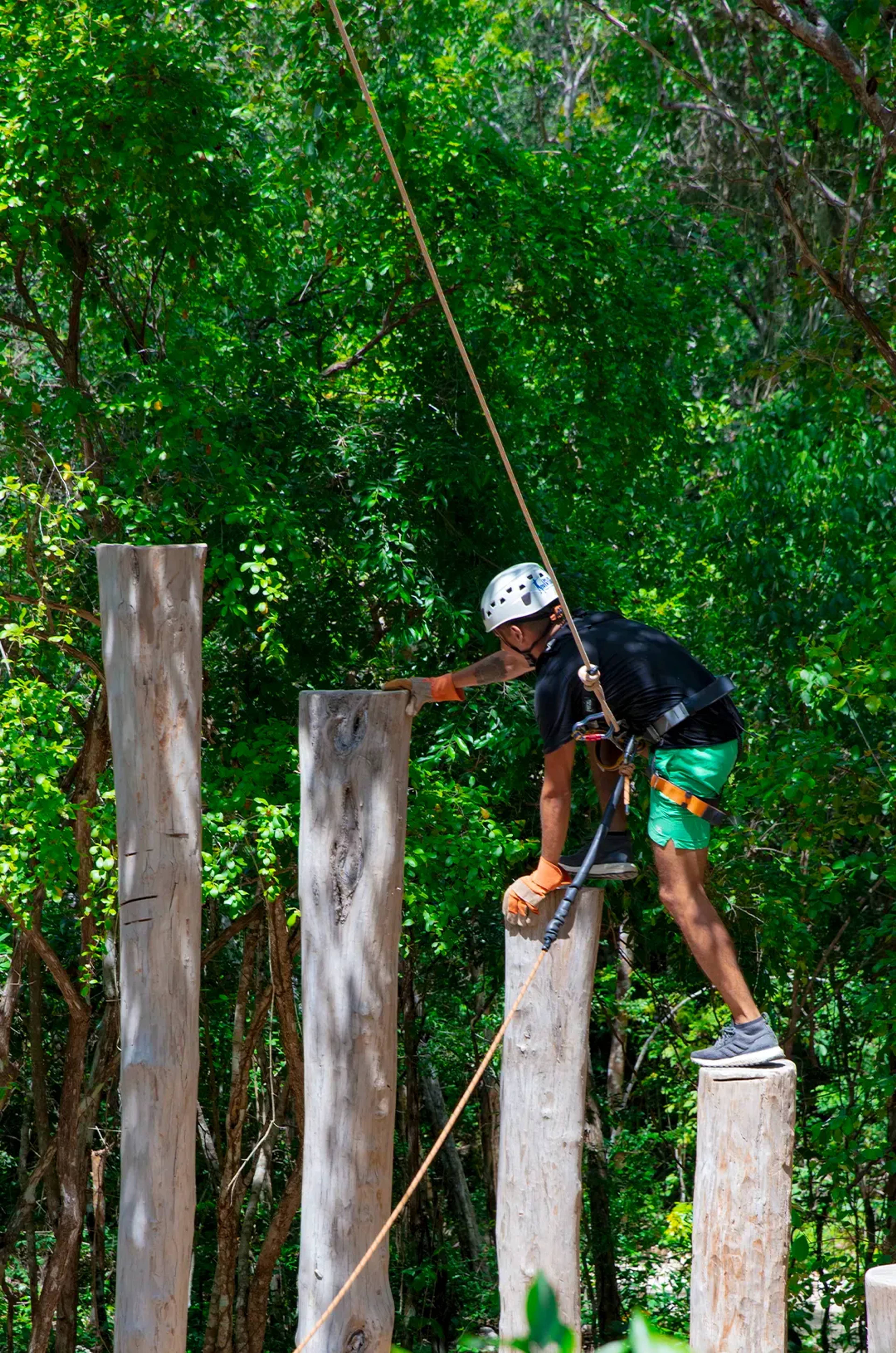 Outdoor Adventure, Single