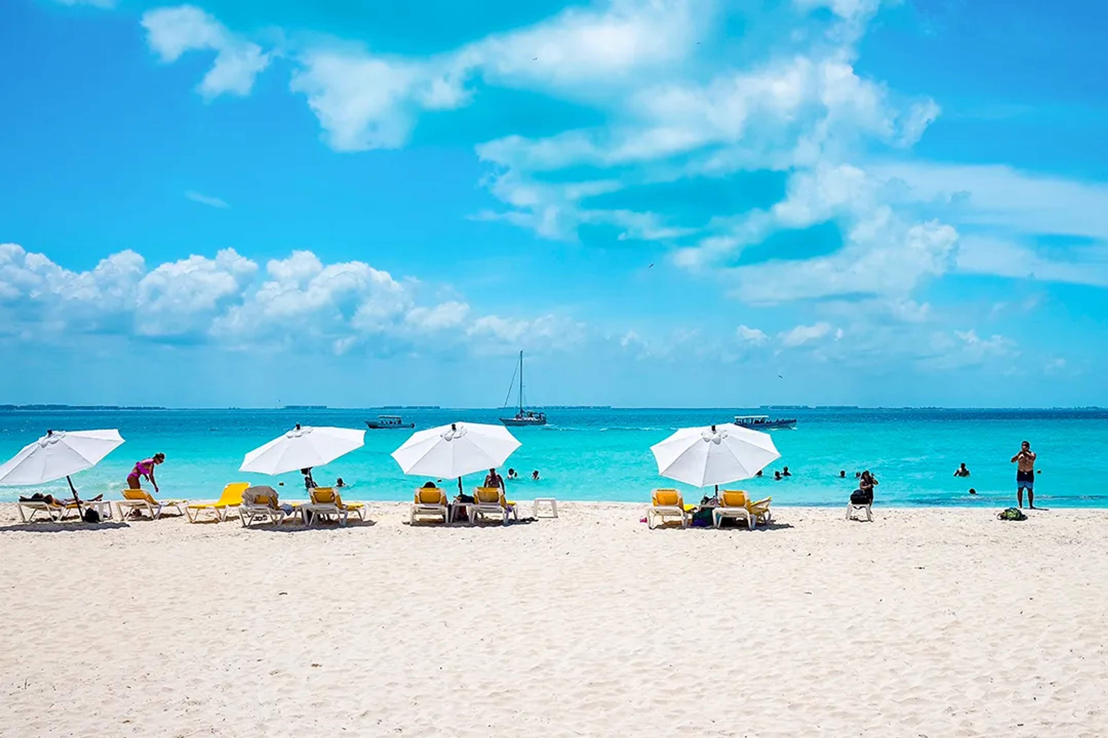 What's the Weather Like in Cancun in May?