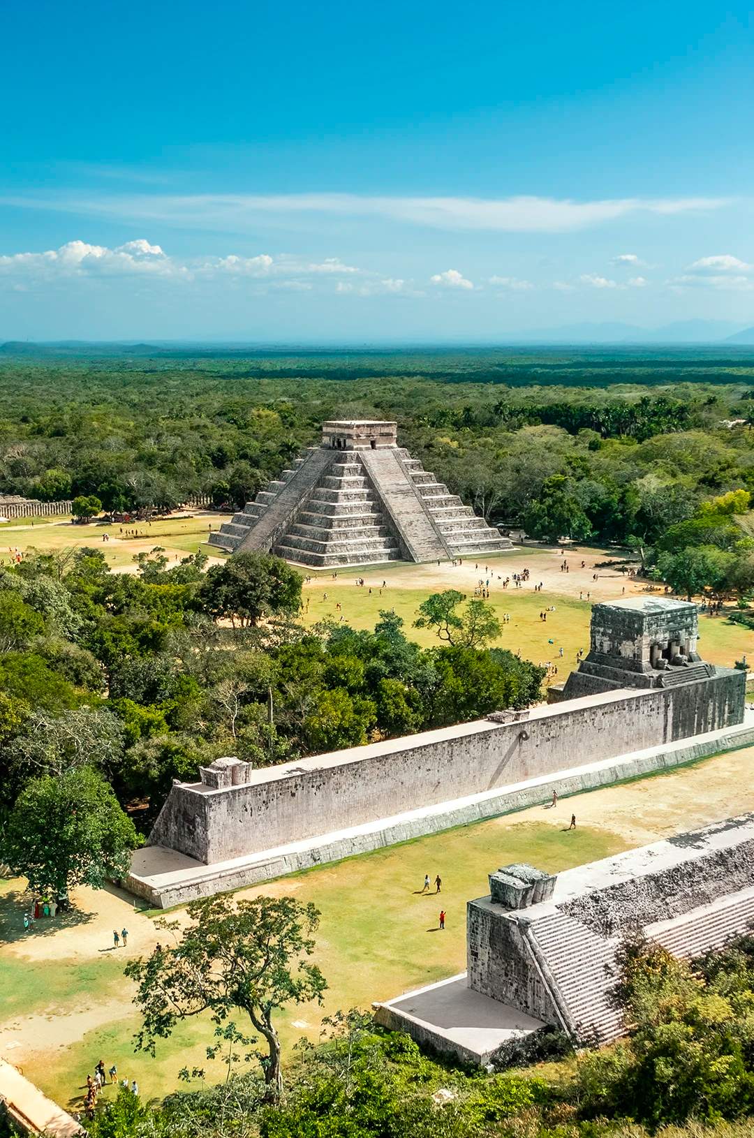 Vista aérea de las ruinas Mayas de Chichen Itzá.