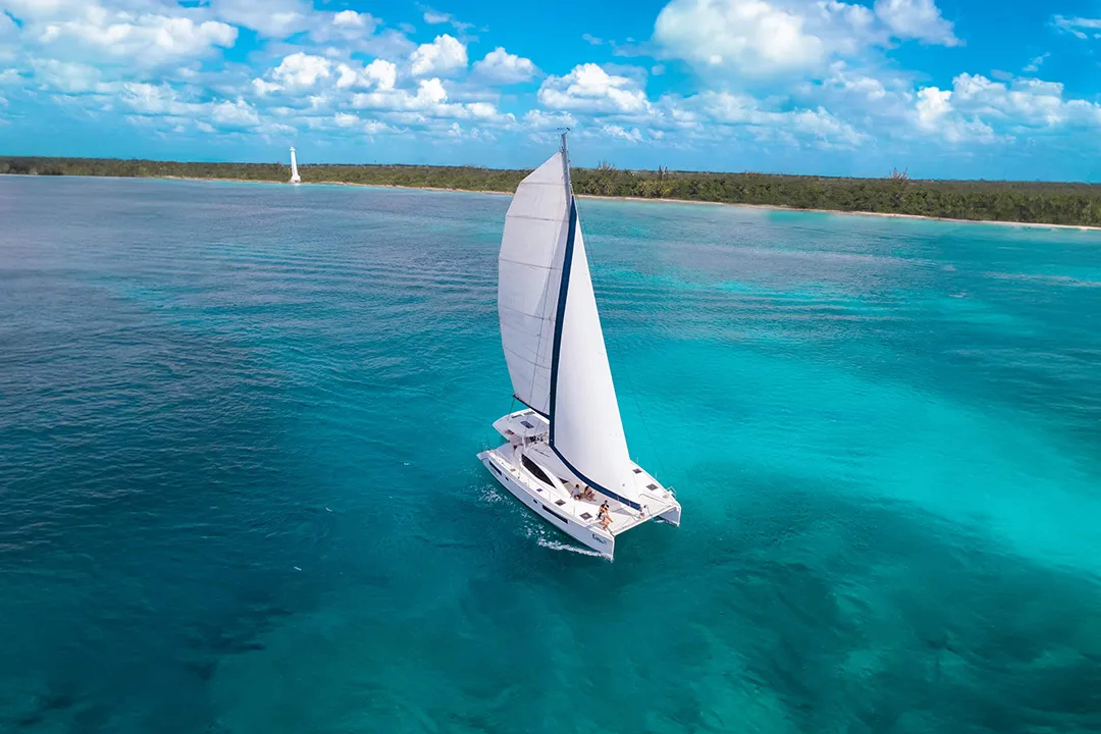 GUÍA PARA PASEOS EN CATAMARÁN