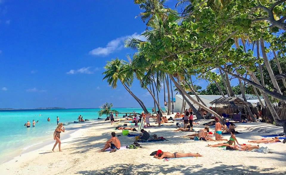 the Maafushi Bikni beach