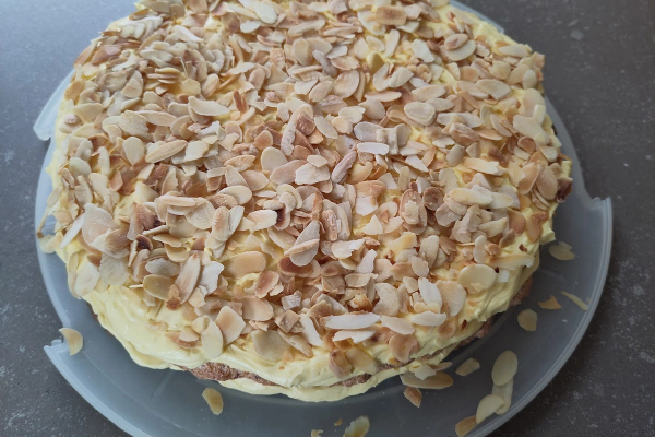 Card background for Mandeltarte