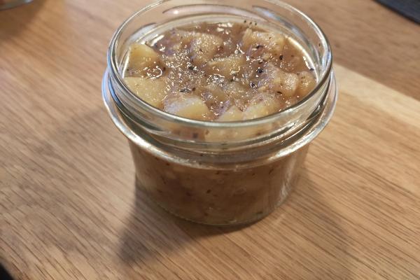 Card background for Ingwer-Chili-Birnen