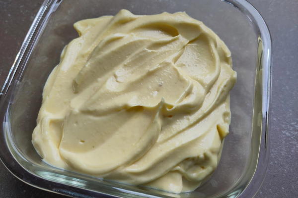 Card background for Aioli