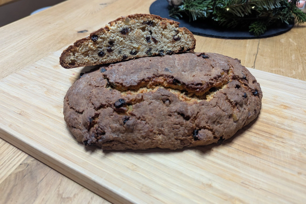 Card background for Quarkstollen