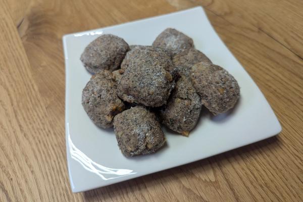 Card background for Mohn-Stollenkonfekt