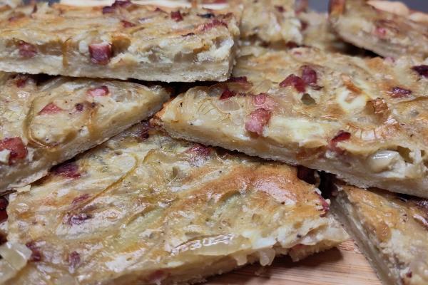 Card background for Zwiebelkuchen