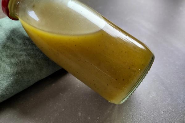 Card background for Honig-Senf-Dressing