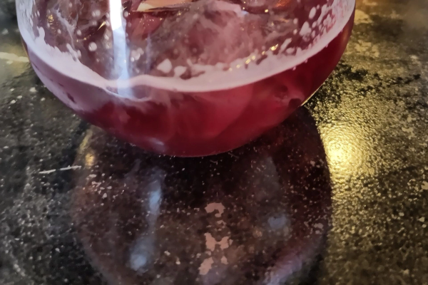 Card background for Vermouth Tonic