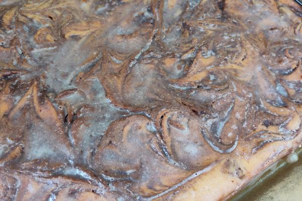 Card background for Zimtschnecken-Kuchen