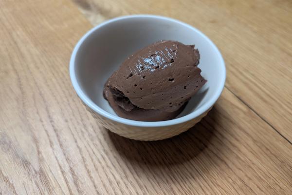 Card background for veganes Schokomousse