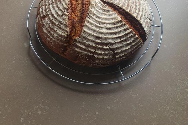 Card background for Bauernbrot