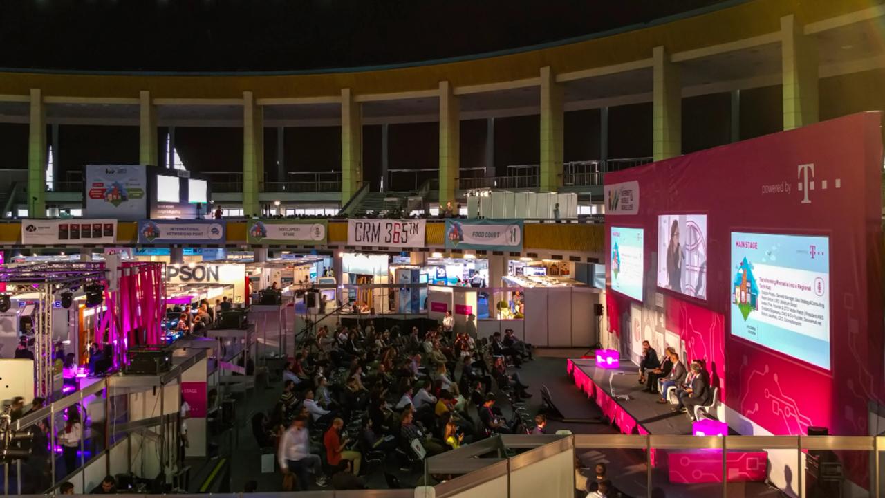 Internet & Mobile World 2015