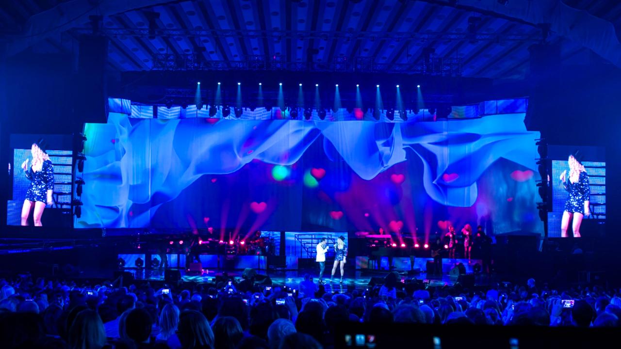 Ștefan Bănică — Christmas Concerts 2014