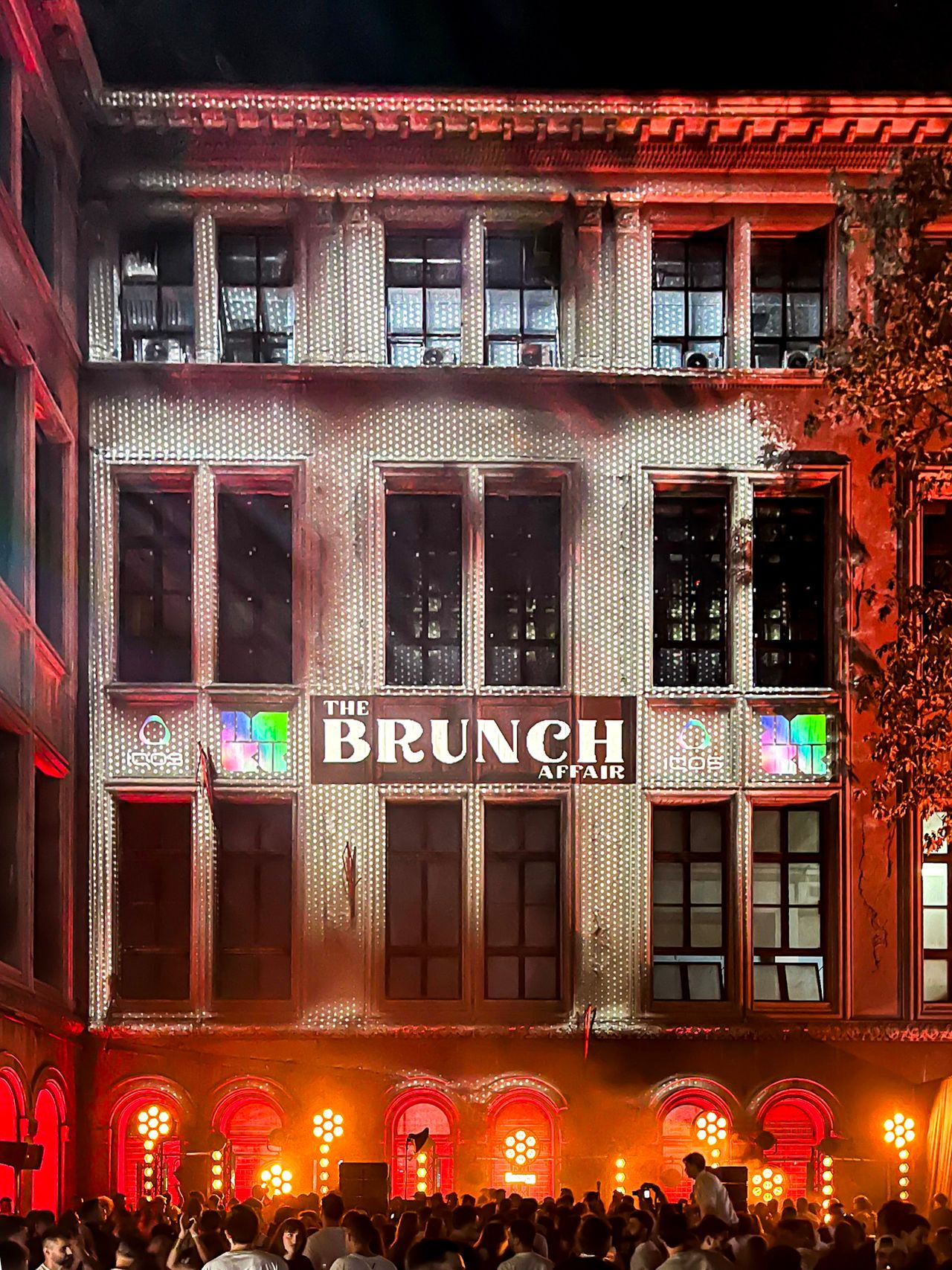 The Brunch Affair — Ben Sterling at Casa Presei