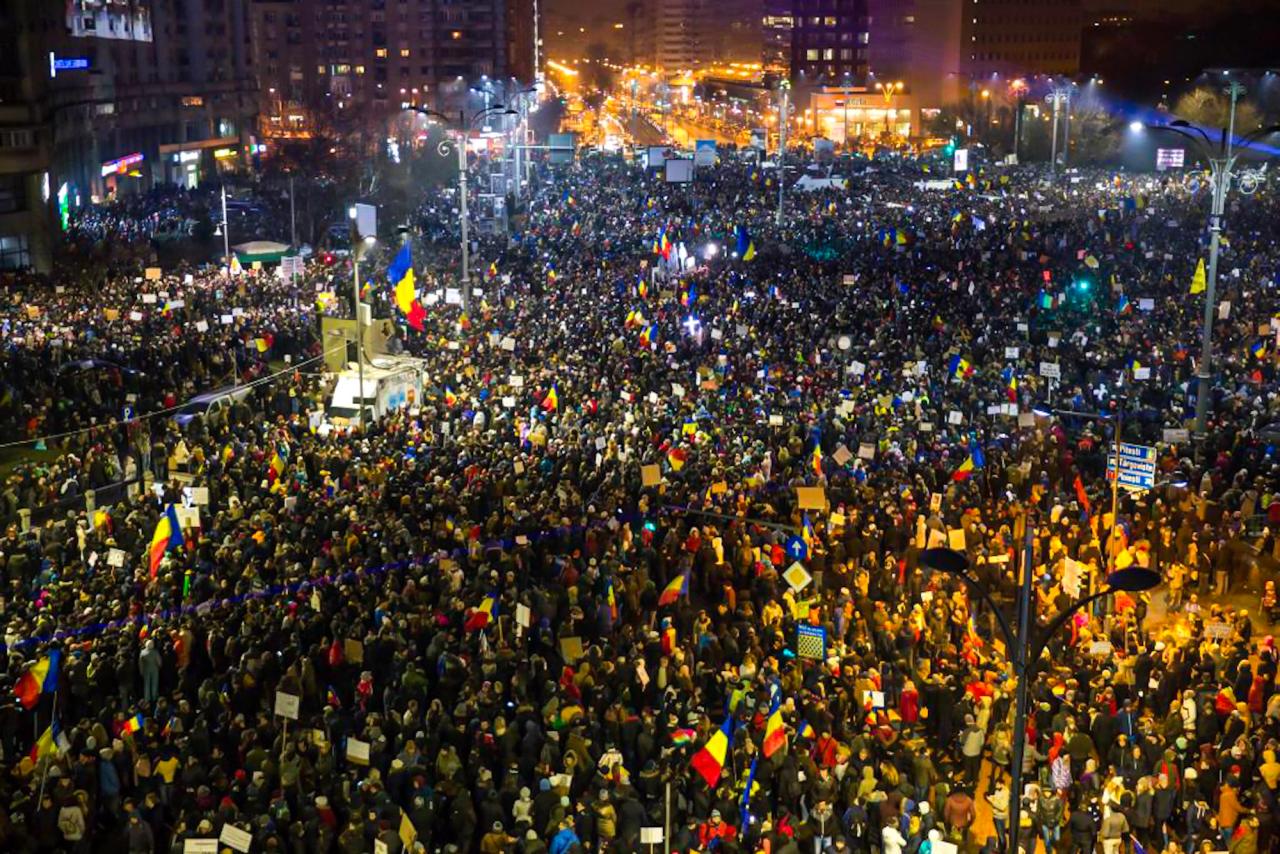 #VăVedem — Piața Victoriei Projections