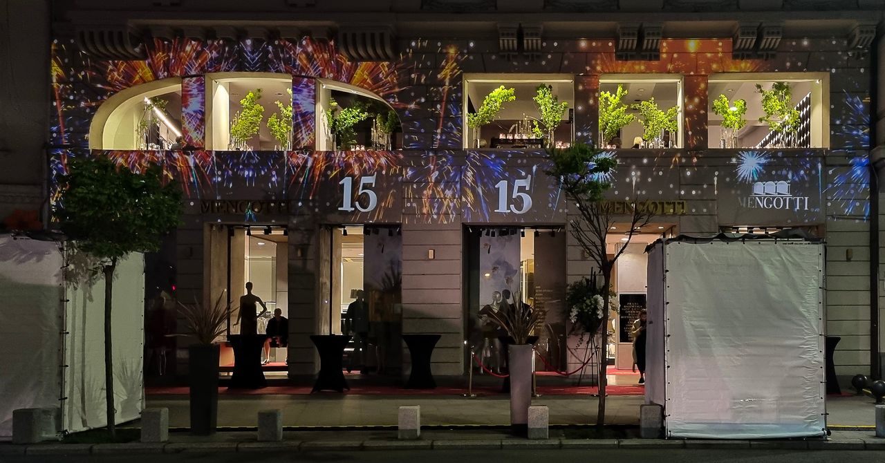 15 Ani De Mengotti Boutique