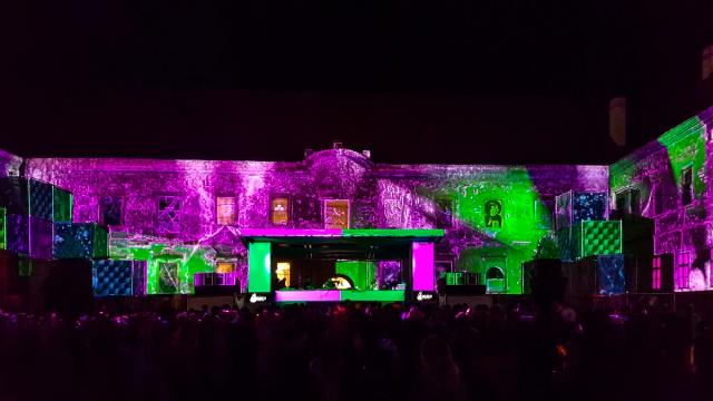 Electric Castle — Bánffy Castle Courtyard Mapping