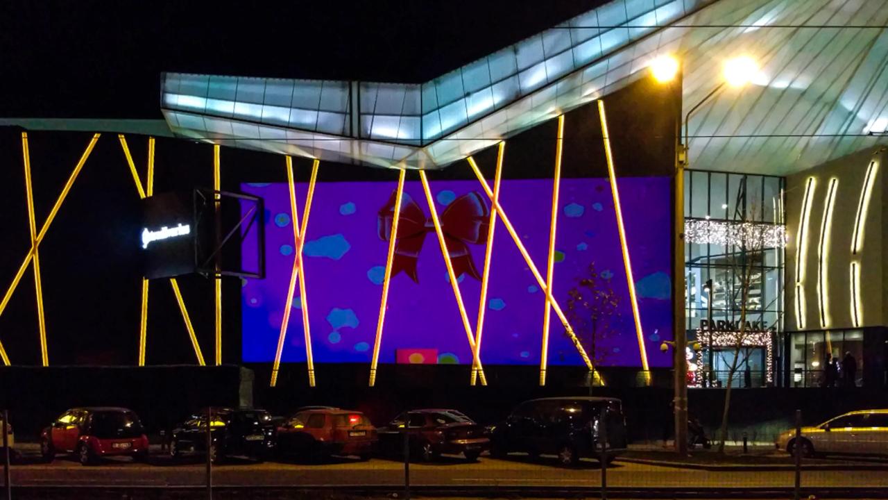ParkLake Façade Projection