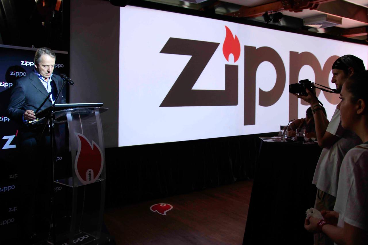 Lansare Zippo