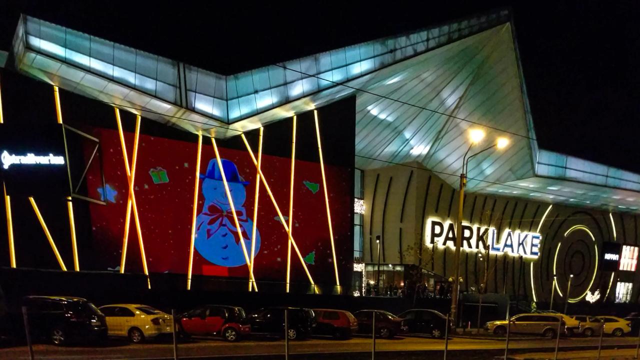 ParkLake Façade Projection