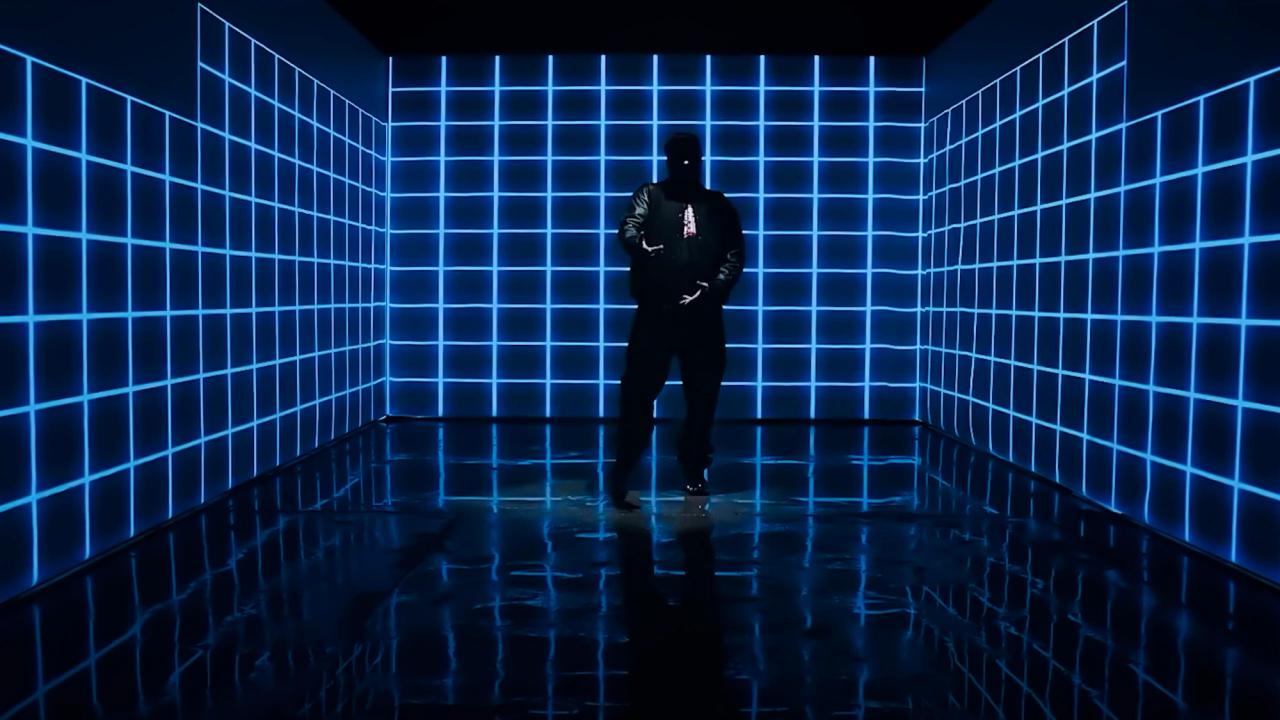Grasu XXL feat. Mitză — Tare Frate