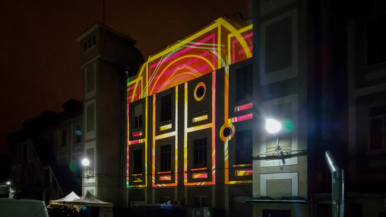Creative Est Silent DANCE — Flaros Factory