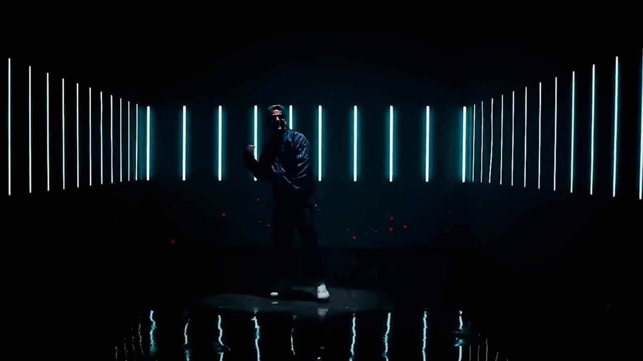 Grasu XXL feat. Mitză — Tare Frate