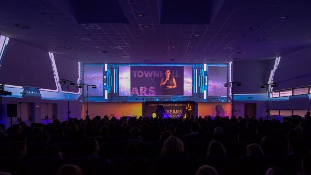Town Hall aniversar — 25 de ani Pfizer România