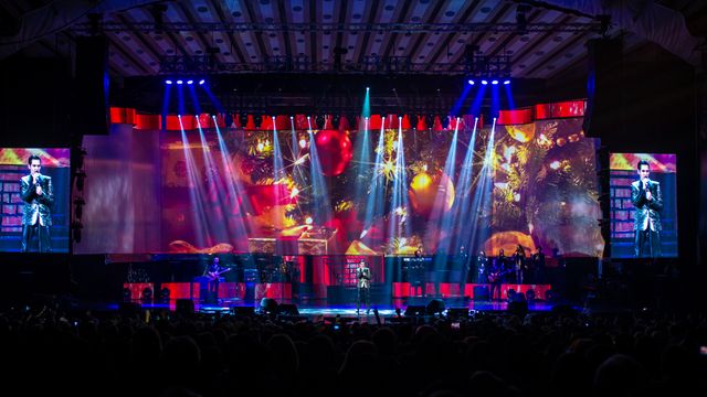 Ștefan Bănică — Christmas Concerts 2014