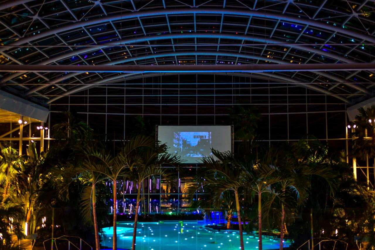 ShortsUP POOL Cinema at Therme București