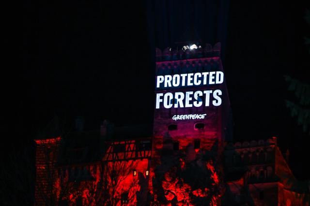 Greenpeace — SOS Carpathian Forest at Bran Castle