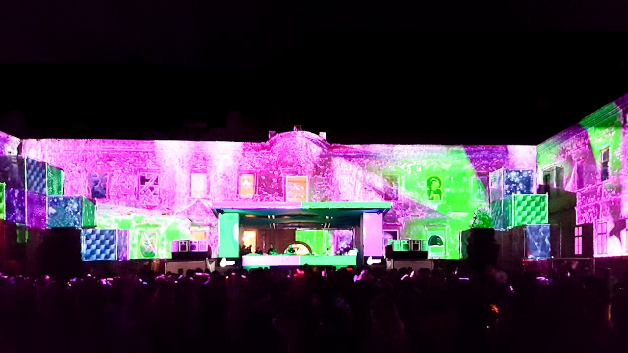 Electric Castle — Bánffy Castle Courtyard Mapping
