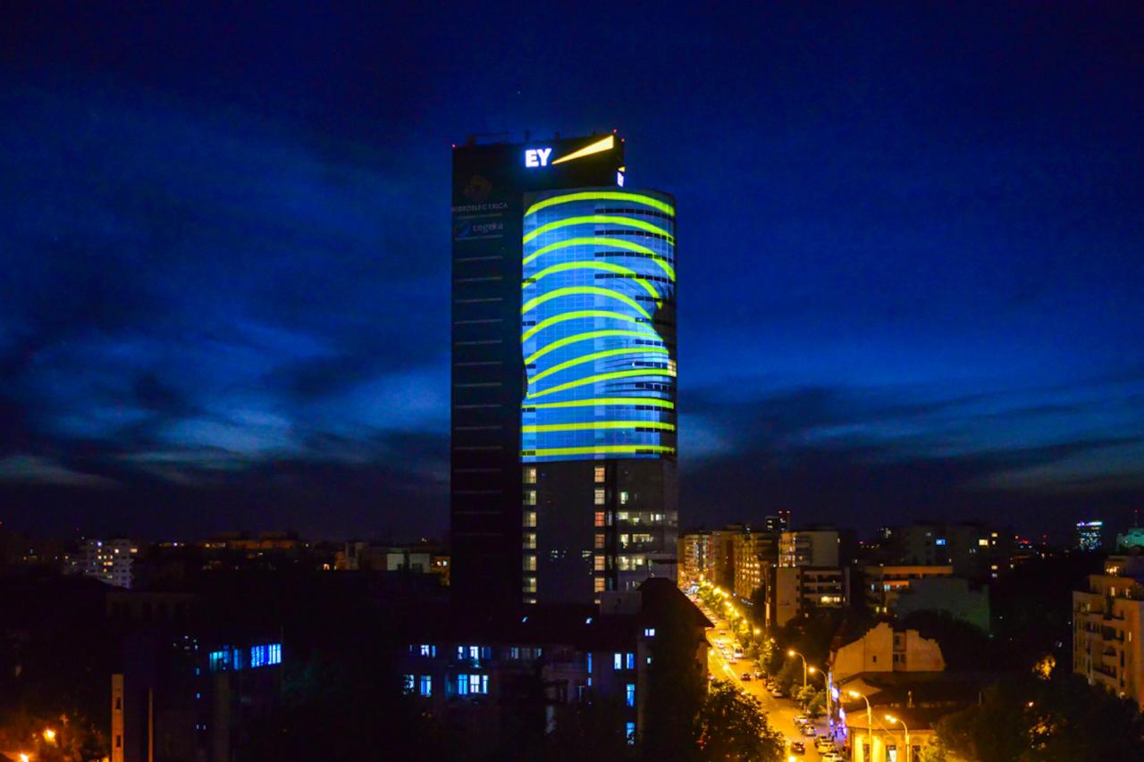 EY Romania — 25th Anniversary Tower Mapping