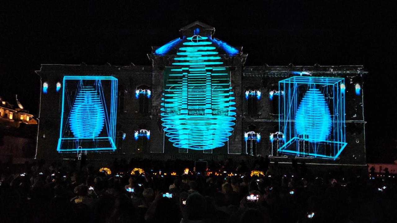 Infinitul armoniilor de altădată — Craiova