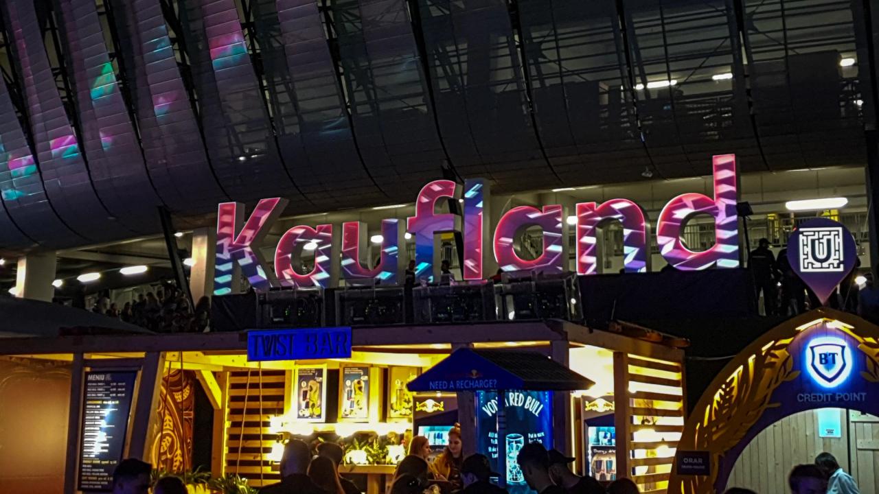 Proiecție Kaufland la UNTOLD 2019