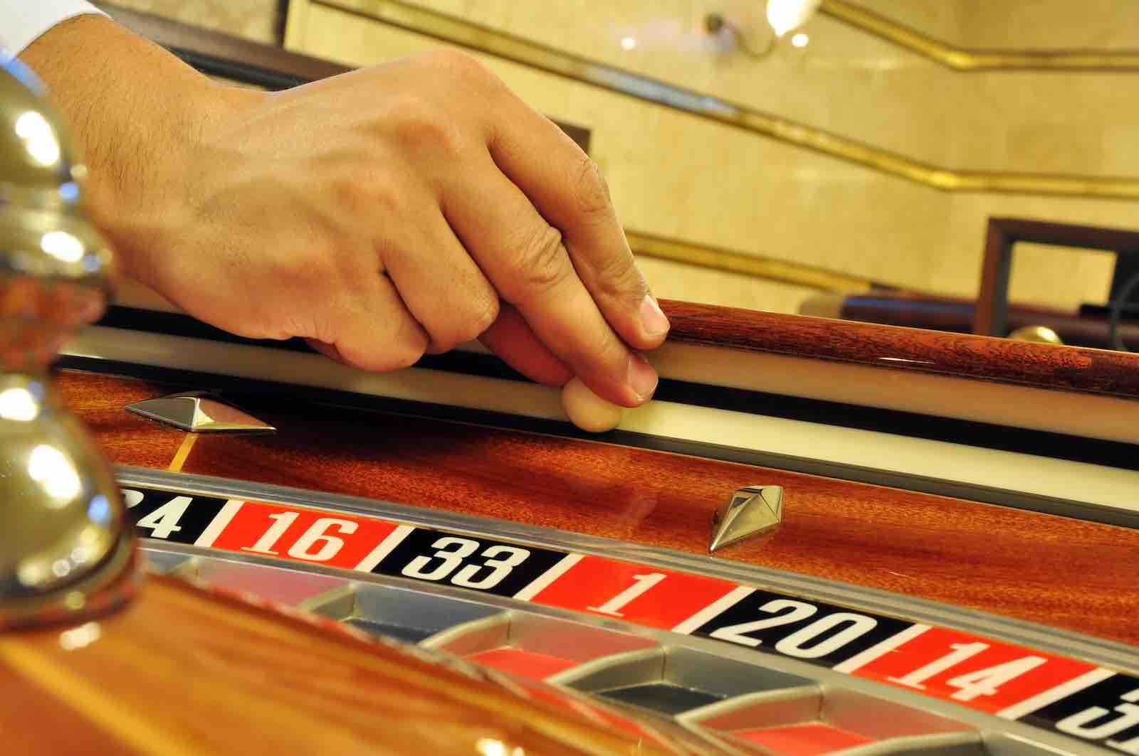 casino dealer
