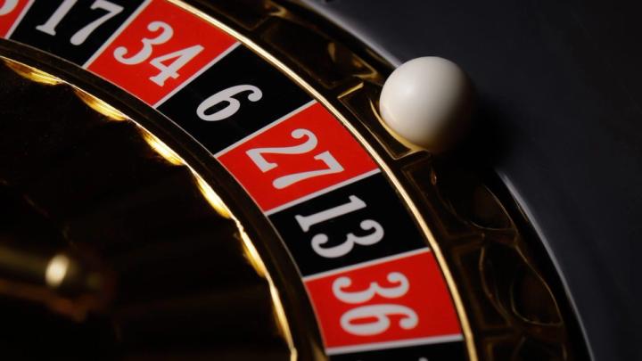 roulette wheel 27