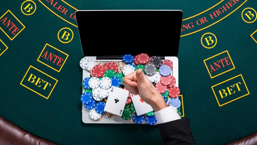 online casino May 2025 revenue