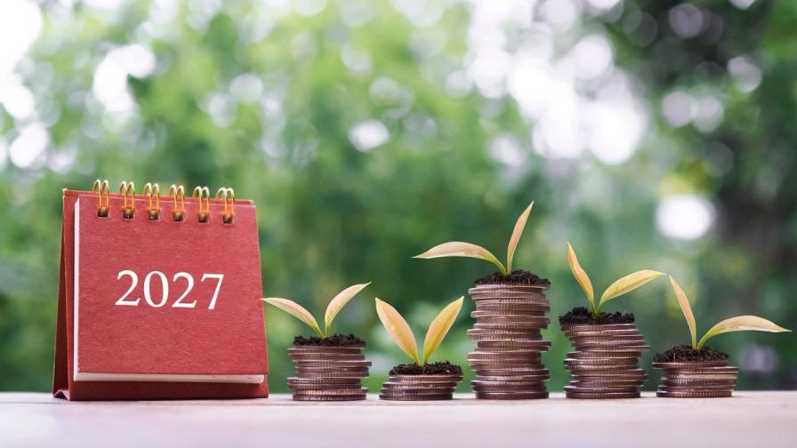 2027 calendar plants money growth