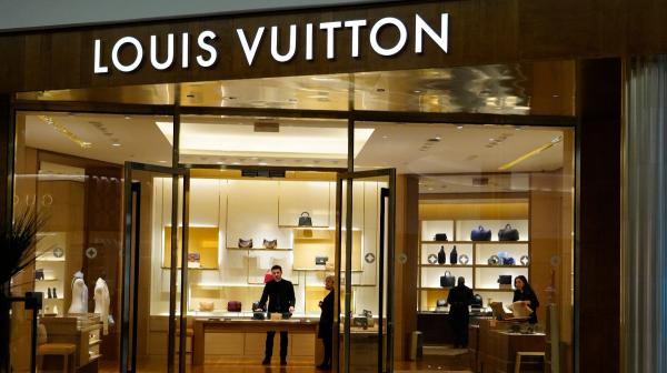 Louis Vuitton Sues Maryland Live! Over Giveaway Bags