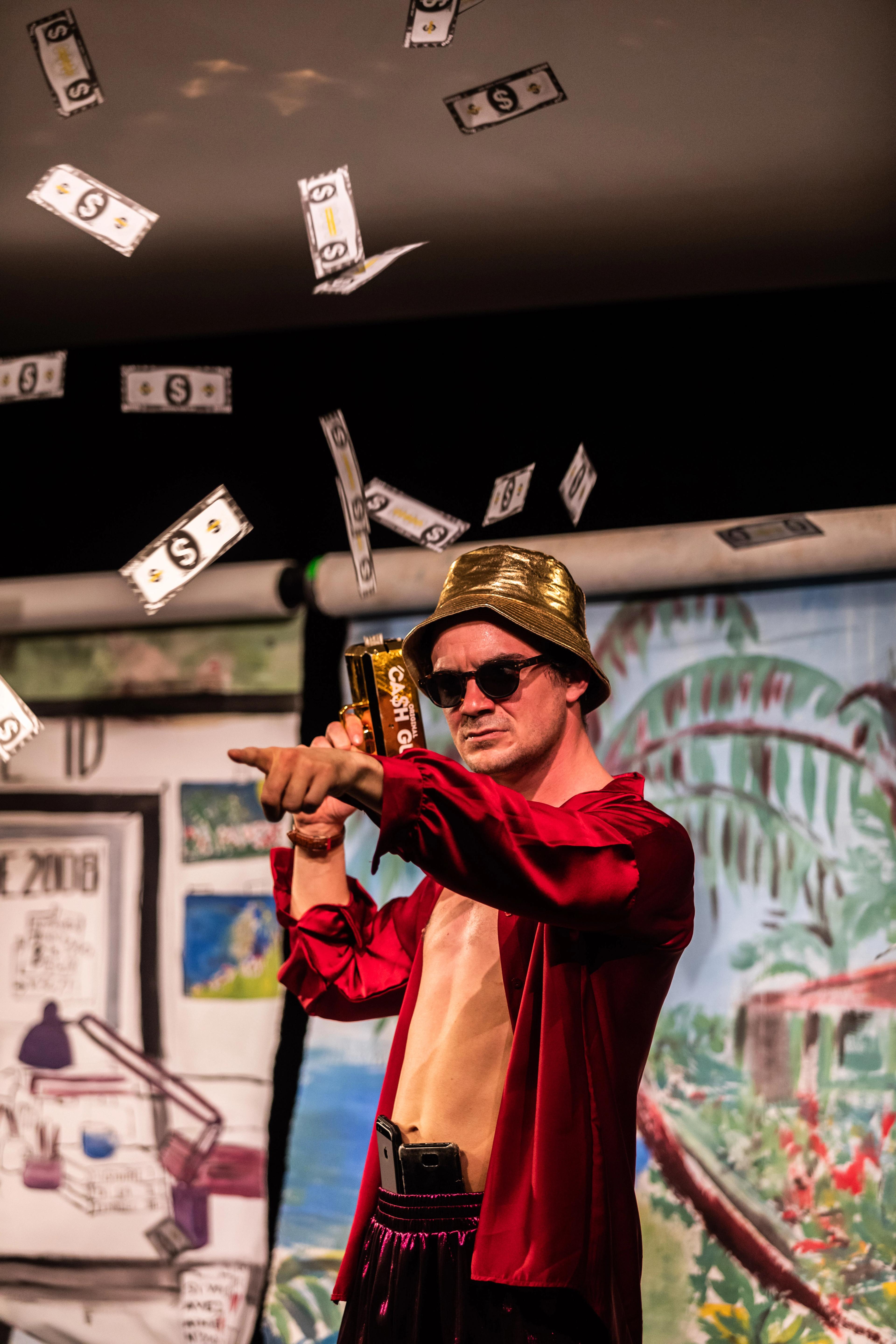 Une de la compagnie Les Barbares