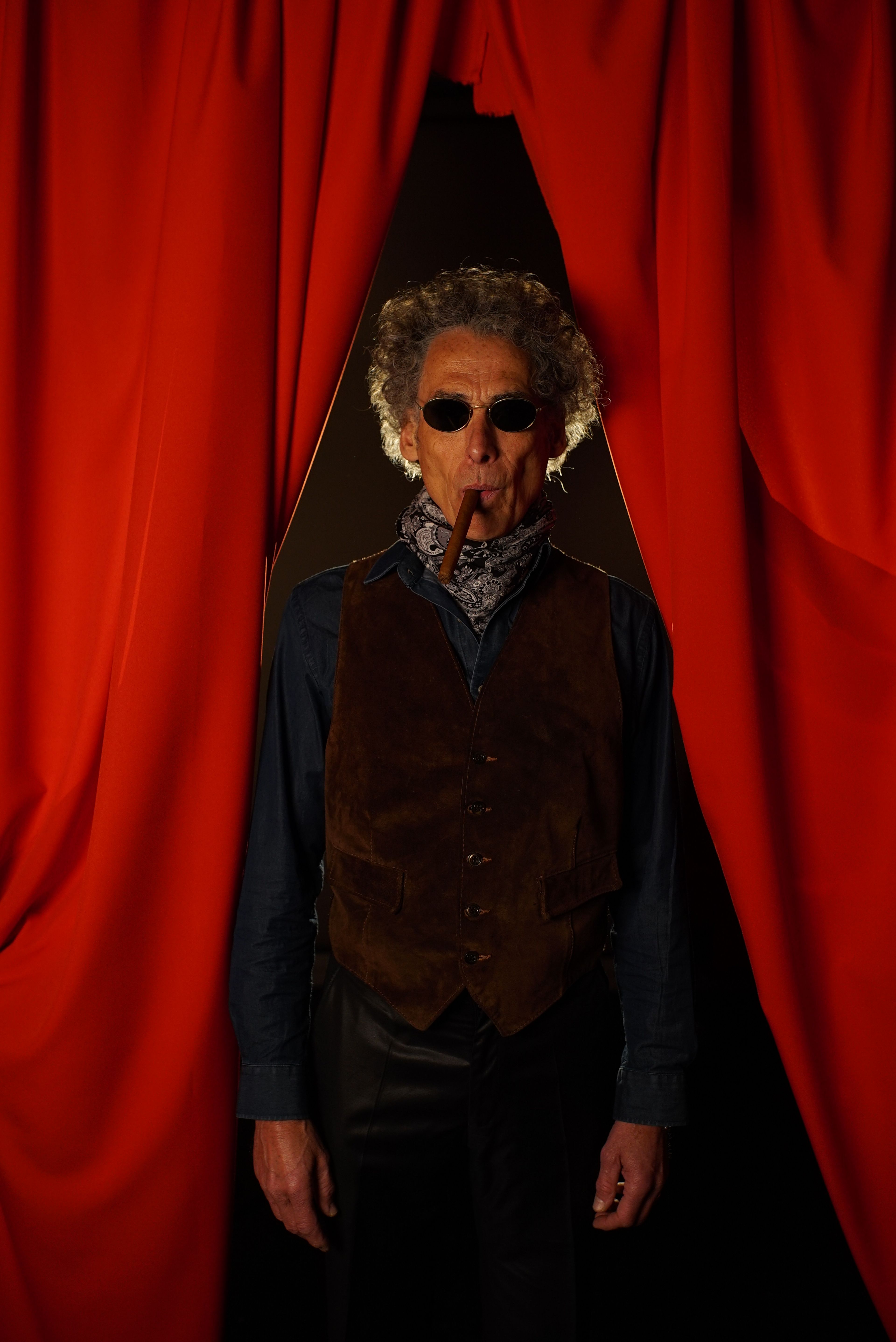 Une de la compagnie Les Barbares