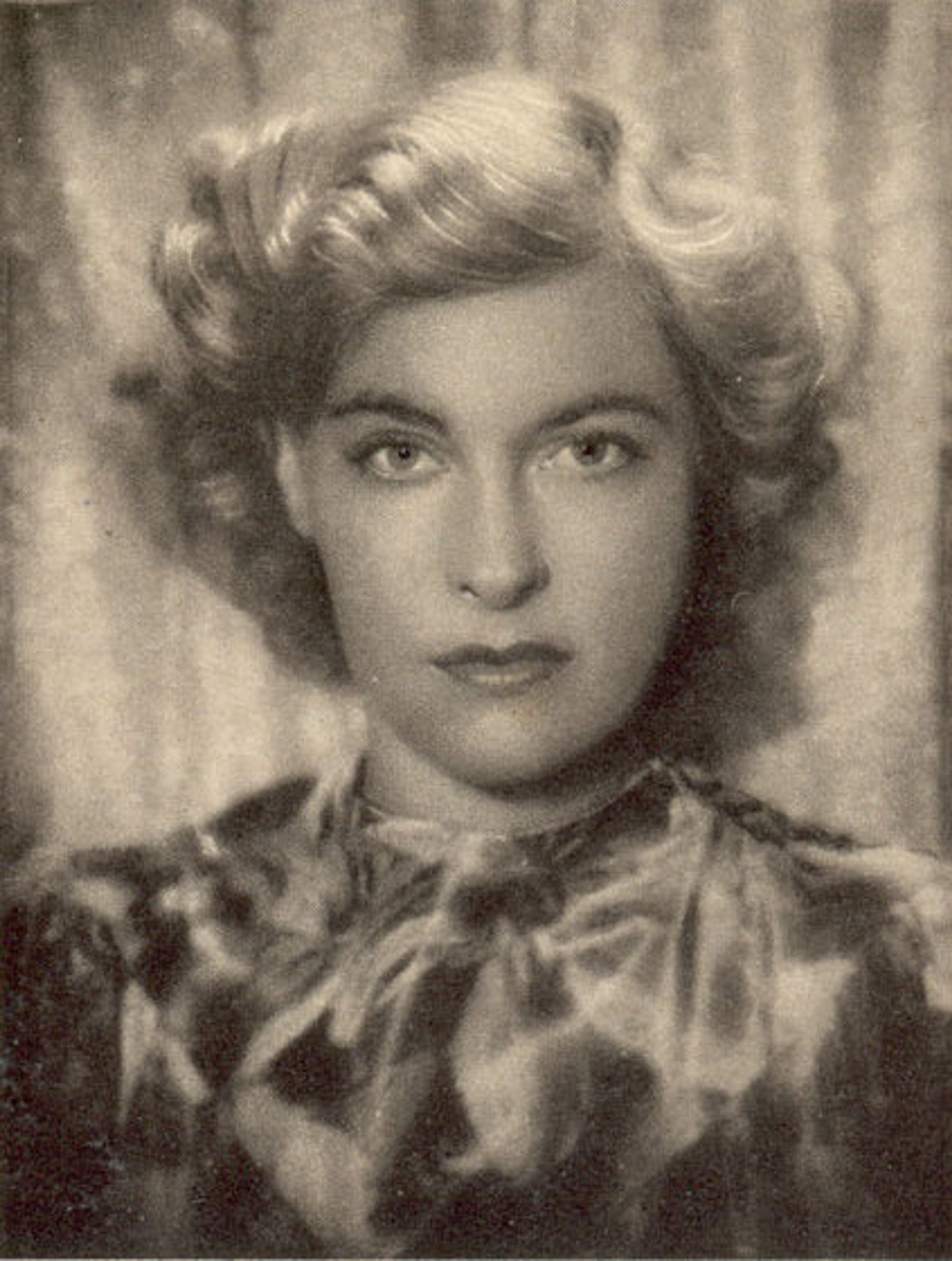 Une de la compagnie Les Barbares