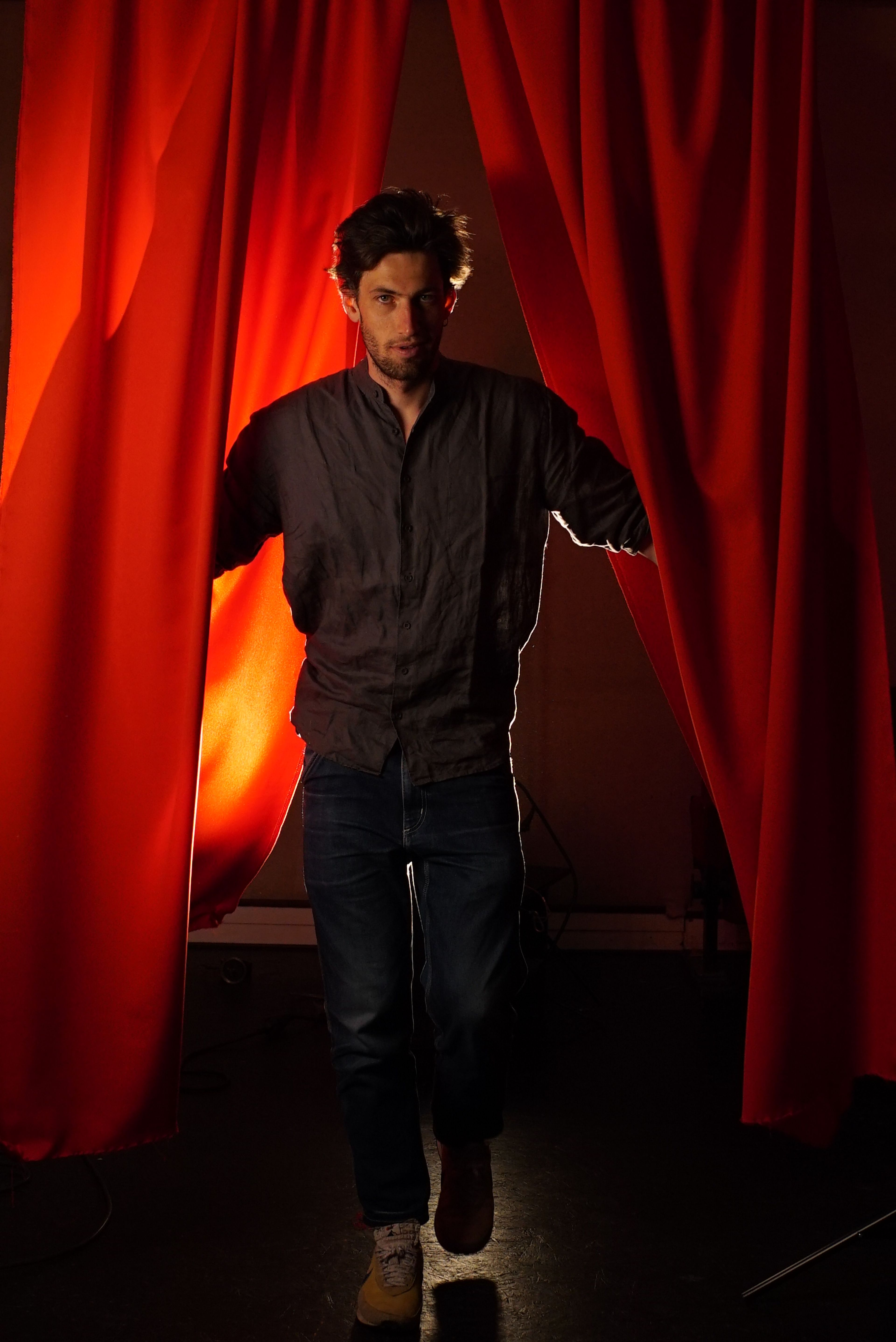 Une de la compagnie Les Barbares