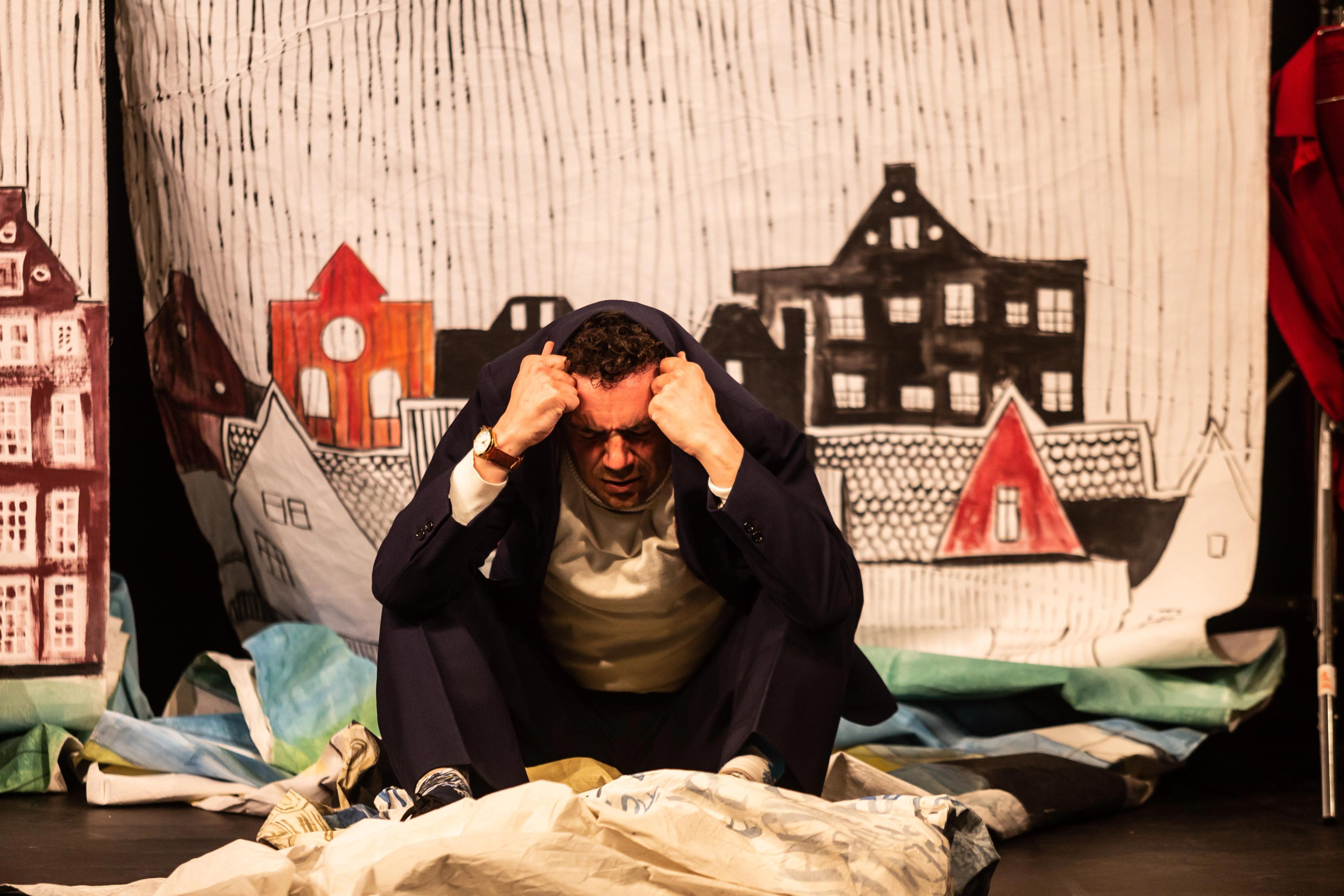 Une de la compagnie Les Barbares