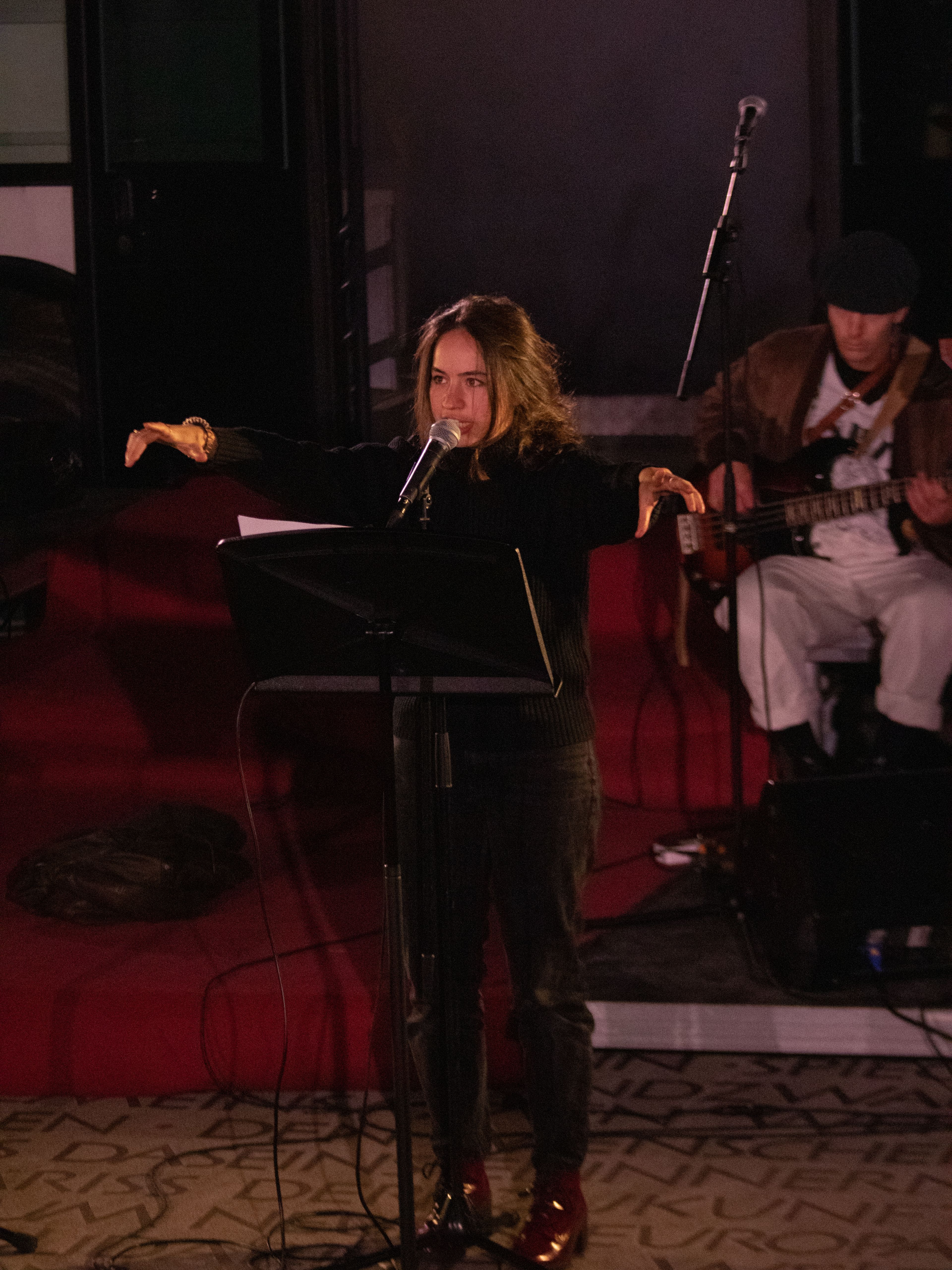 Une de la compagnie Les Barbares