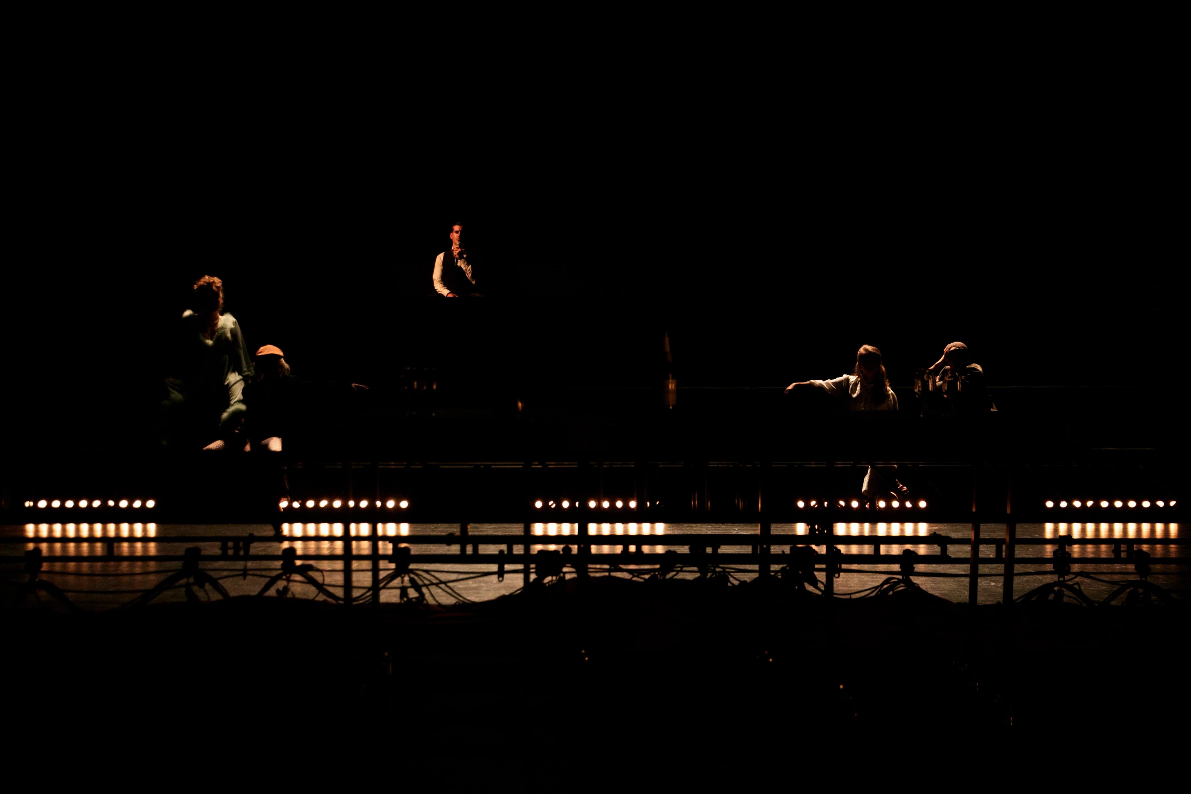 Une de la compagnie Les Barbares